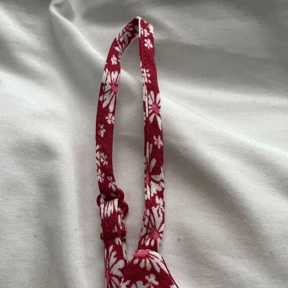 Francesca’s Monroe Ladder Trim Floral Tank Top Size XXS - Picture 10 of 10